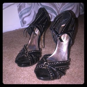 Steve Madden Black Open toed Heels 👠
